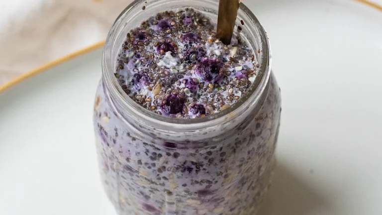 25 Tasty Overnight Oats Ideas (You’ll Wish You Found Sooner)