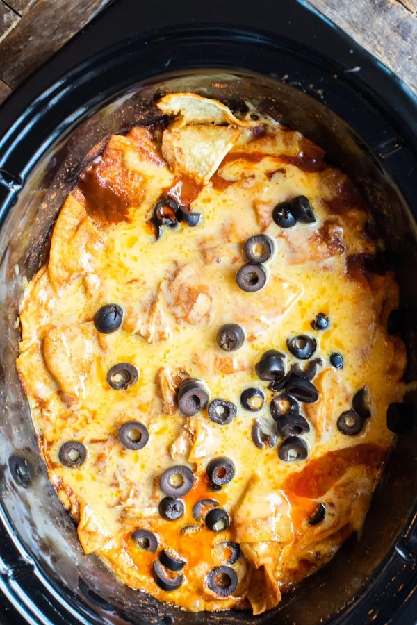 Slow Cooker Chicken Enchilada Casserole