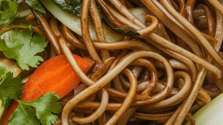 Vegetable Lo Mein - Featured